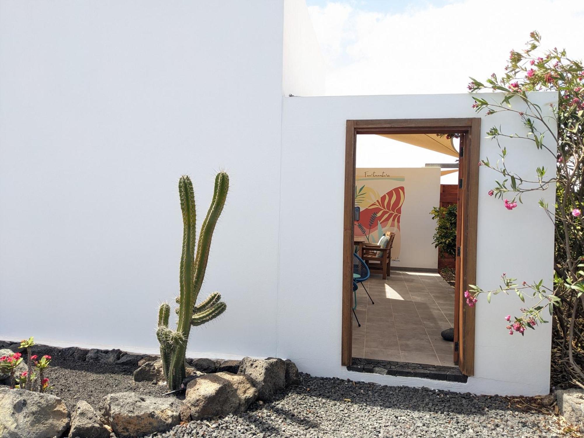 Casa Cocoon, Sun&Freedom, 8 Mn From Beaches, Internet Fiber Lajares Exterior photo